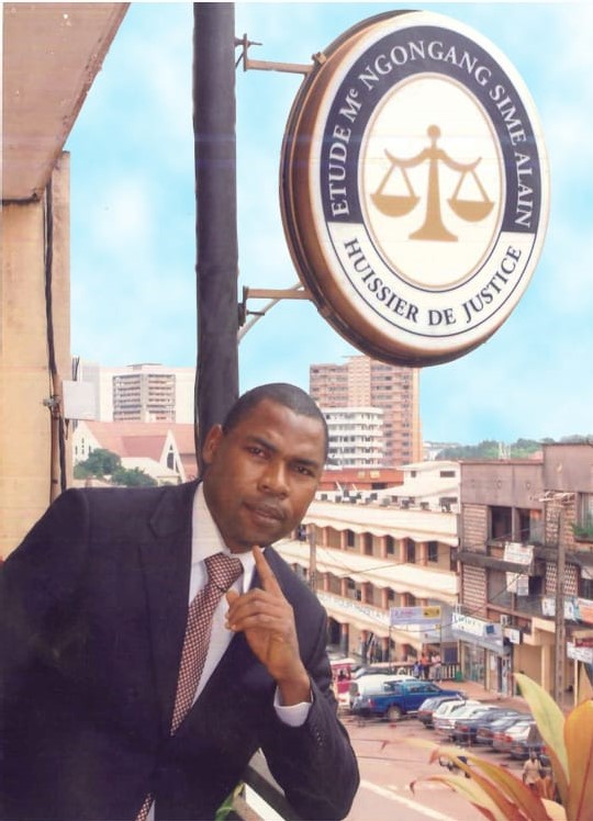 Bâtiment de l'Étude Maître Alain NGONGANG à Yaoundé